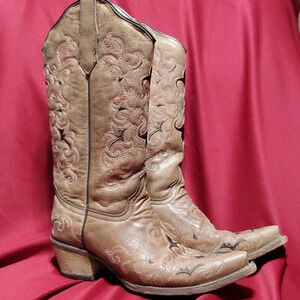 Circle G corral embroidered pink and tan cowboy boots